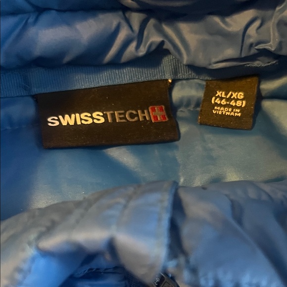 Men's Swiss Tech Blue Puffer Jacket - Picture 4 of 5